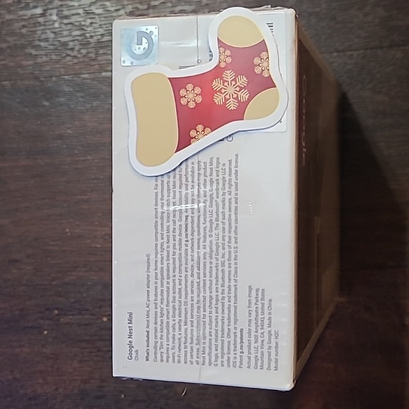 Google Nest Mini 2nd. Generation Smart Speaker w/ Google Assistant - Chalk - Picture 4 of 4